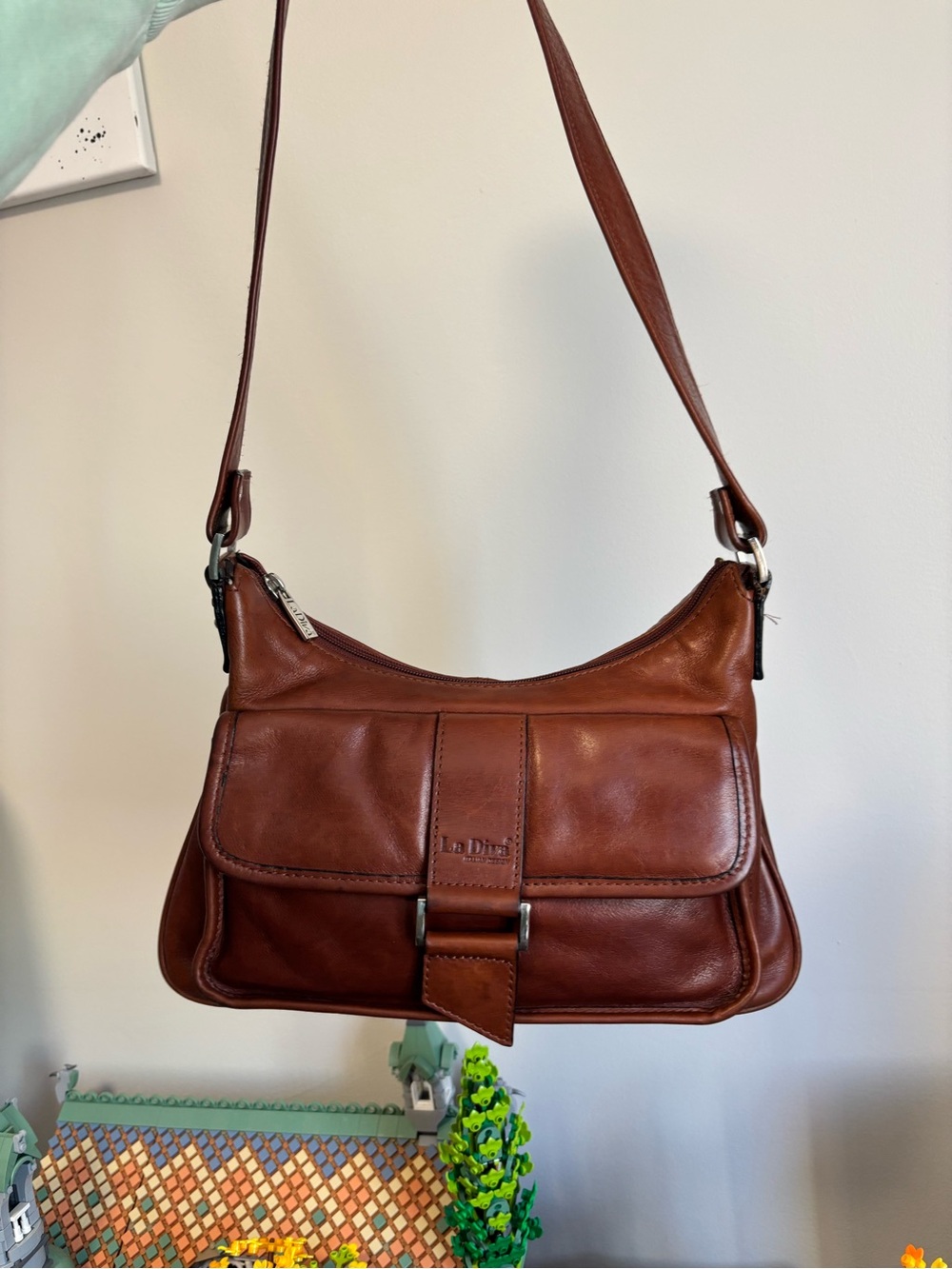 Vintage Brown Leather shoulder bag